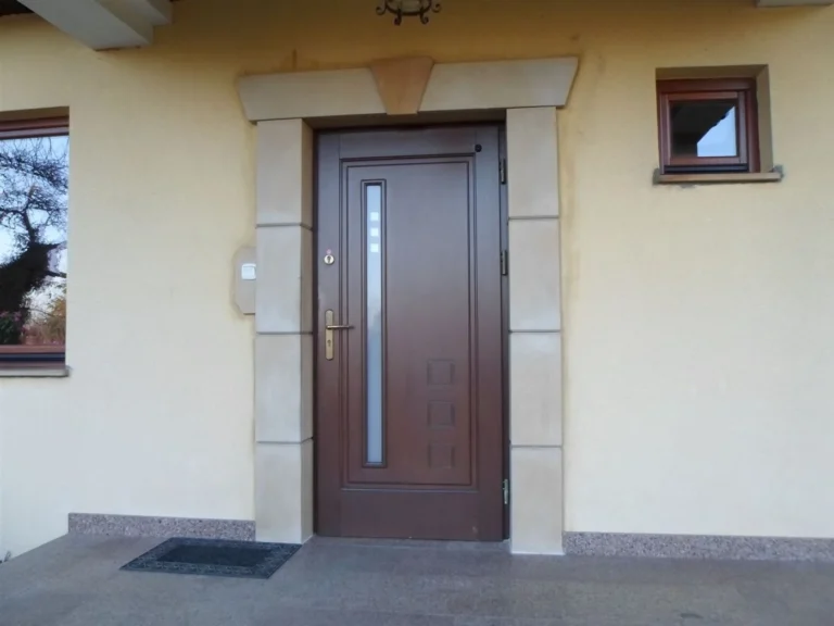 Obramienie drzwi wejściowych